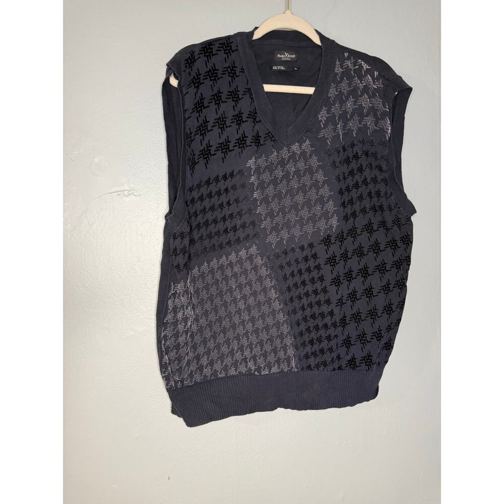 Marc Ecko houndstooth color blocking sweater vest grey‎ and black